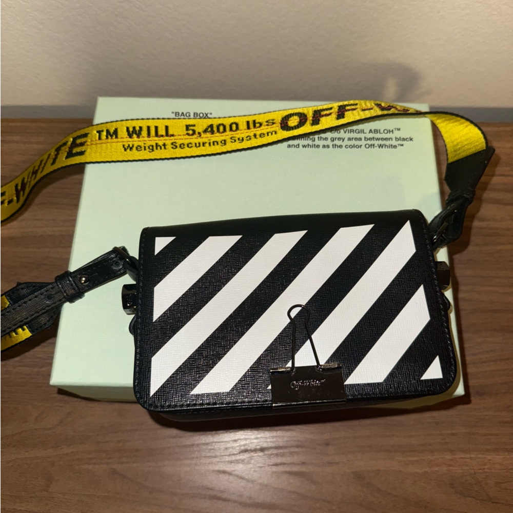 Off-White Saffiano Striped Mini Diag Binder Clip Bag Black White Yellow